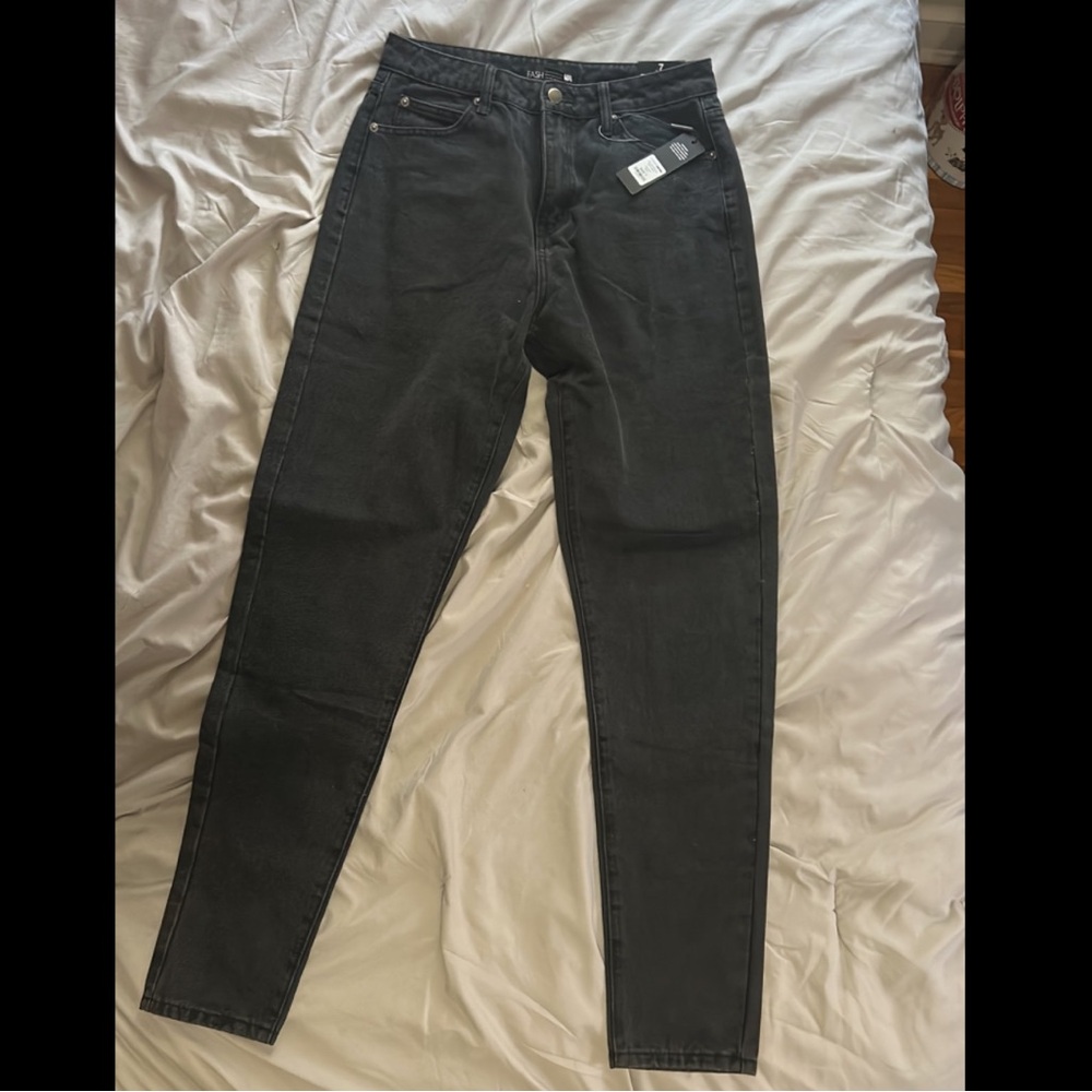 Black Mom Jeans